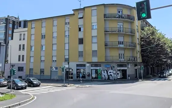 Via San Maurizio al Lambro  6, Sesto San Giovanni, (Milano)