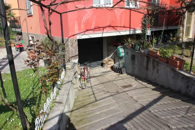 Via Fratelli Calvi n. 10, Albano Sant'Alessandro, (Bergamo)