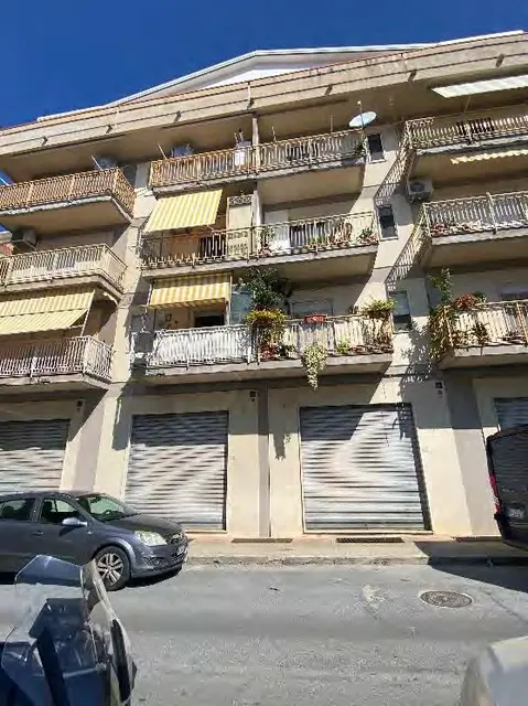 Via Roma, 66 – 68 – 70, Amantea, (Cosenza)