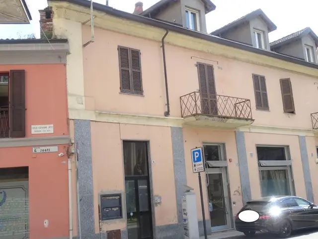 P.zza Carlo Alberto, 6, Mortara, (Pavia)