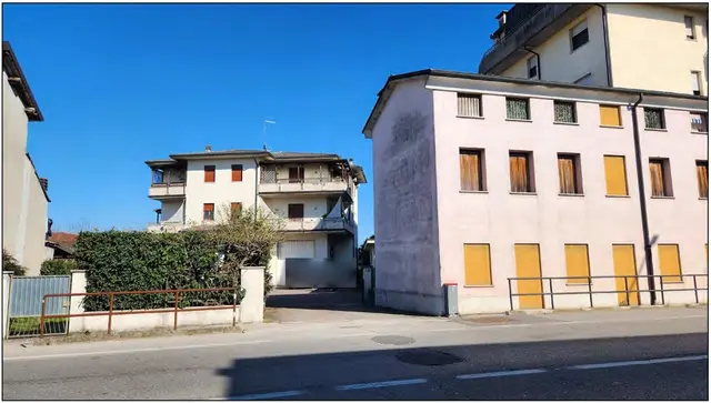 Strada del Pasubio 240 int.3, Vicenza, (Vicenza)