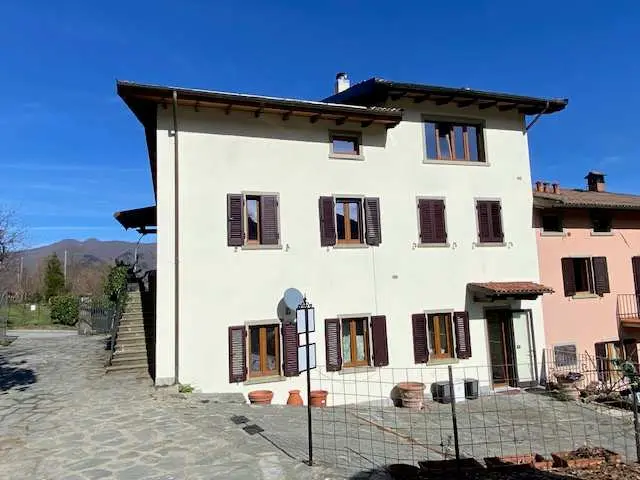 FRAZIONE CASATICO - LOCALITA' BIAIA N.1, Camporgiano, (Lucca)