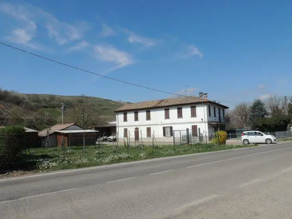 Via Vallescuropasso 74, Cigognola, (Pavia)