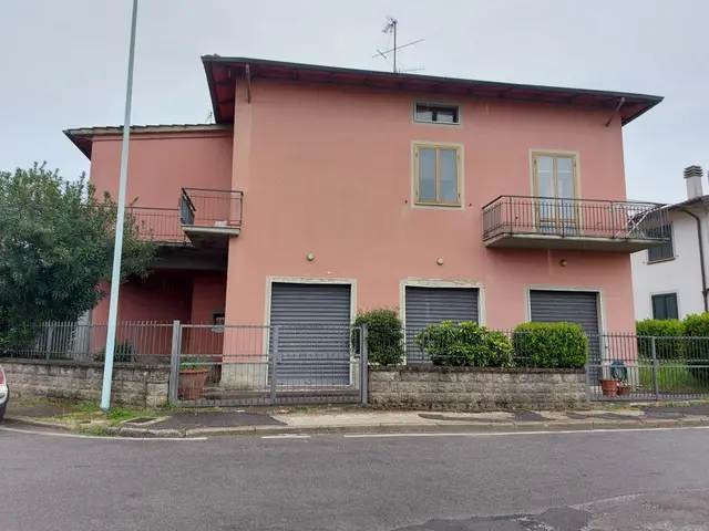 Via DELLE MAGNOLIE 21, Prato, (Prato)