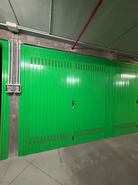 Via Envie 8/A, Torino, (Torino)