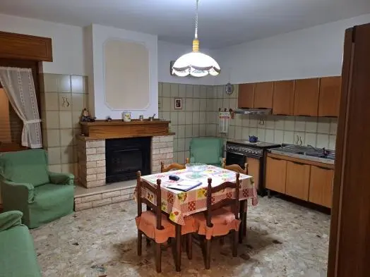 via Carusa, 2, Cotronei, (Crotone)
