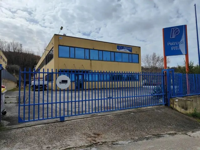 Via dell'industria 14, Tavoleto, (Pesaro e Urbino)