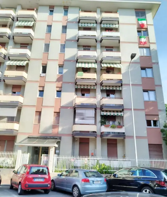 Via Asmara  15, Biella, (Biella)