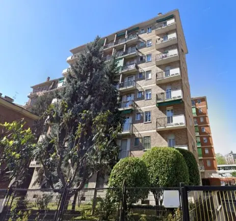 Via Rapisardi 15, Milano, (Milano)