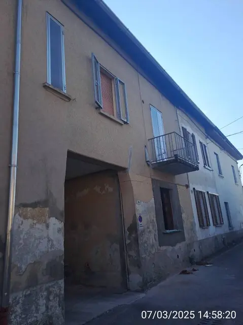 Via Montello 10, Venegono Inferiore, (Varese)