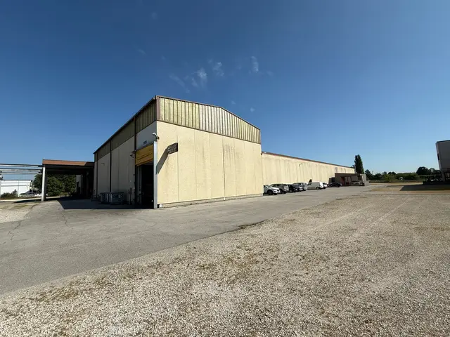 via Cirillo Bassi, 1, Galliera, (Bologna)