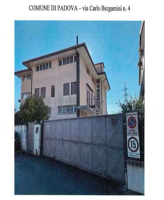 Via Carlo Bergamini 4, Padova, (Padova)