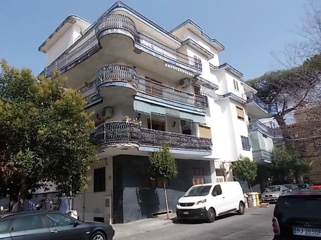 V Traversa Via Villa Bisignano, 5, 80147 Napoli NA, Italia, Napoli, (Napoli)