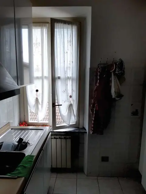 via XXV Aprile 17, Vedano Olona, (Varese)