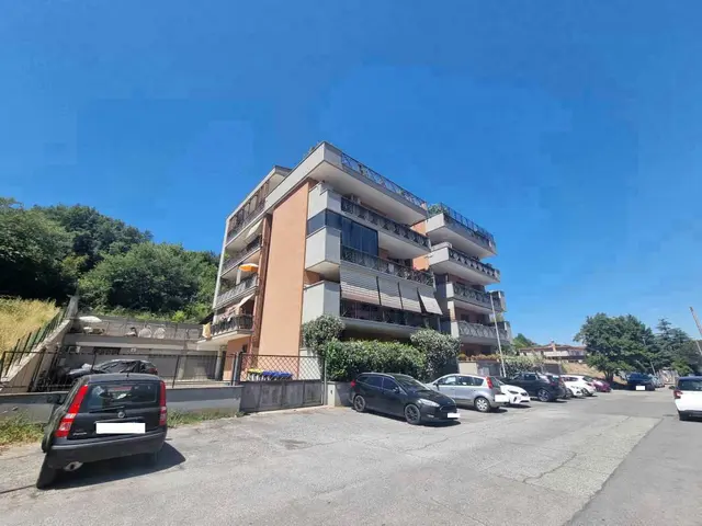 Via Alessandro Vellutello 28, Roma, (Roma)