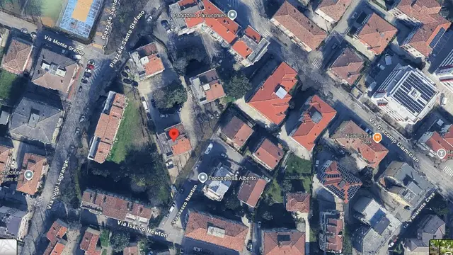 Via lagrange  30, Padova, (Padova)
