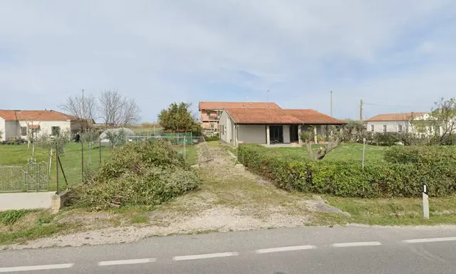 Strada Nazionale Adriatica Sud 71, Fano, (Pesaro e Urbino)