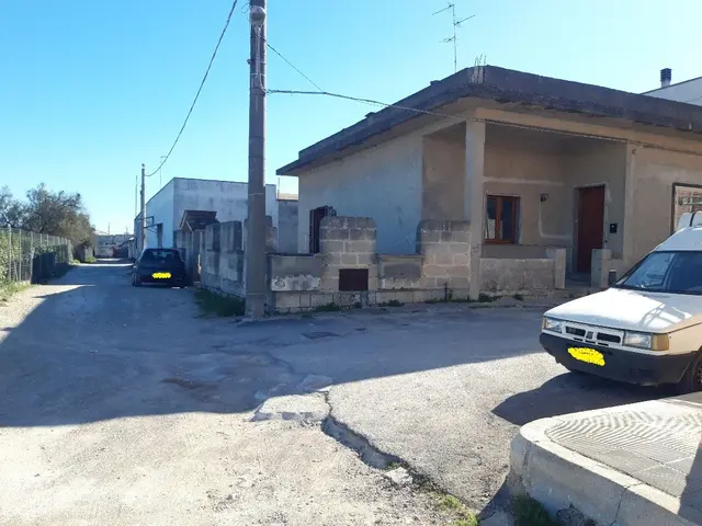 Via Don Milani, Veglie, (Lecce)