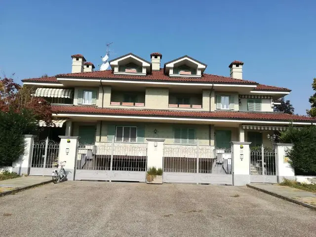 Via Luigi Einaudi, 7/9, 14049 Nizza Monferrato AT, Italia, Nizza Monferrato, (Asti)