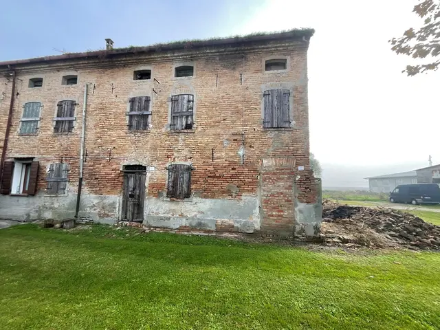 Mezzogoro, via Gran Linea snc, Codigoro, (Ferrara)