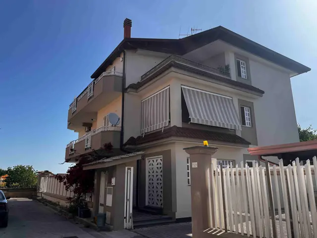 Via Casacelle n.52-54, Giugliano in Campania, (Napoli)