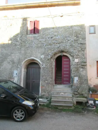Frazione Fastello via Col di Lana 26, Viterbo, (Viterbo)