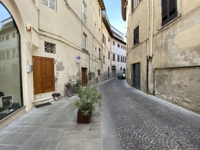 Piazza Giuseppe Garibaldi, 22, 52025 Montevarchi AR, Italia, Montevarchi, (Arezzo)