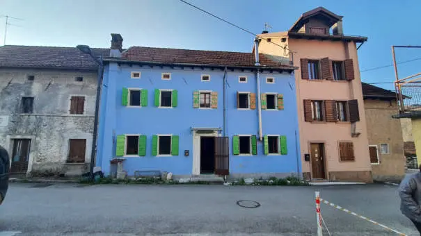 Fraz. Borsoi, Via I Maggio, 39, Tambre, (Belluno)