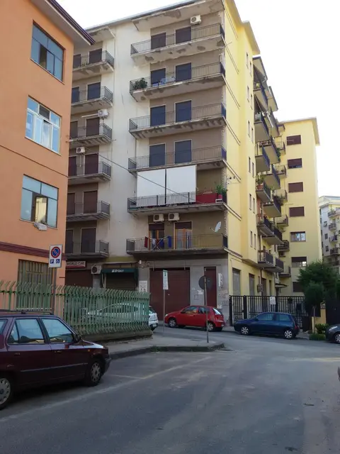 Via Ludovico Ariosto, 24-26, Cosenza, (Cosenza)