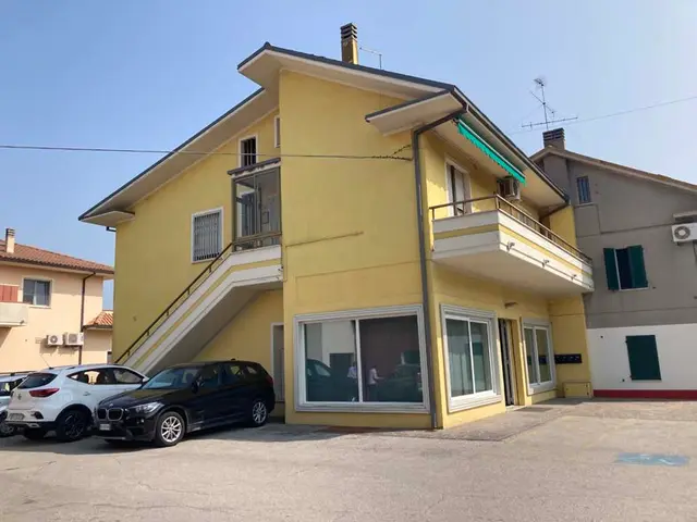 Localita' Lucrezia - Via Flaminia 205, Cartoceto, (Pesaro e Urbino)
