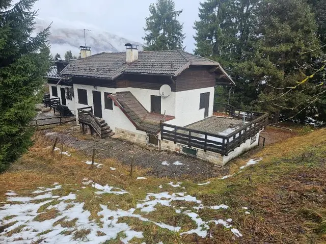 Localita' Polsa, via del Bosco -, Brentonico, (Trento)