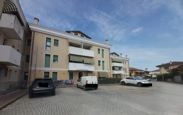 via Cesare Battisti, 16/C, Paese, (Treviso)