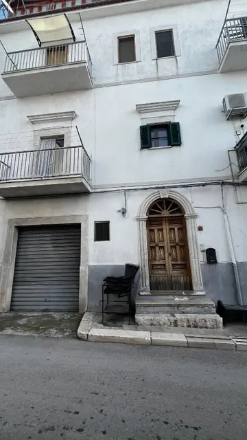 Via Giuseppe Mazzini n. 13, Peschici, (Foggia)