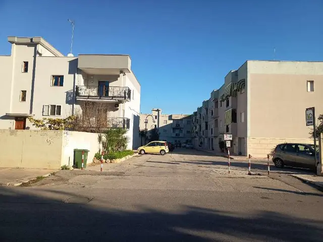 Via Carrara Reddito 26 lettera 17, Bisceglie, (Barletta-Andria-Trani)