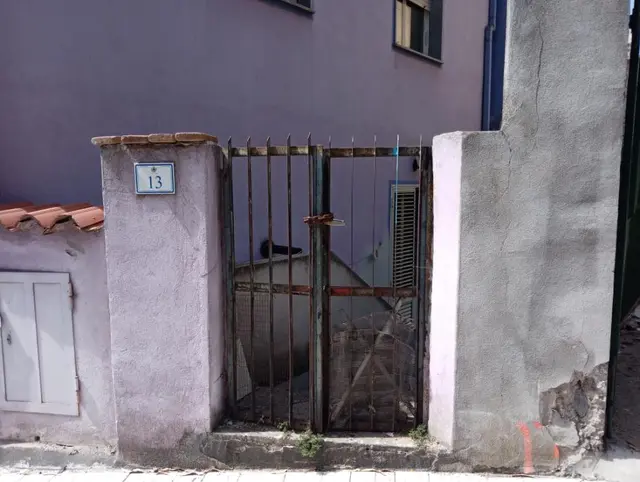 via Ragazzi del 99 n. 13, Nuoro, (Nuoro)