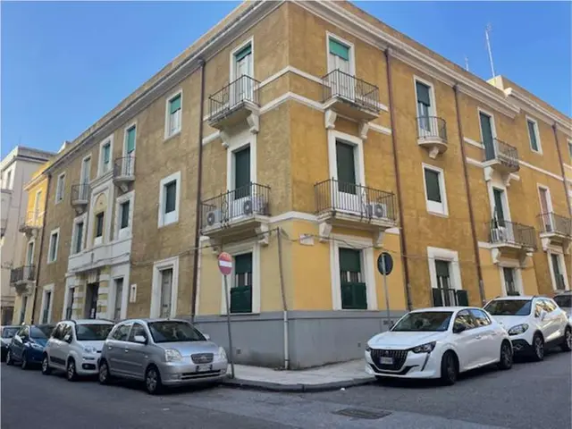 Via Lenzi is. 252, 1, Messina, (Messina)