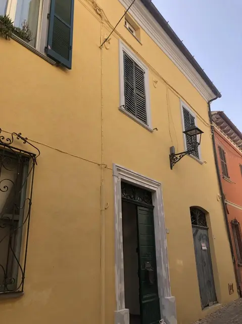 Via Fratelli Rosselli 29, Mondolfo, (Pesaro e Urbino)