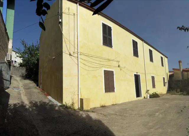 via Traversa Costa, 58, Burgos, (Sassari)