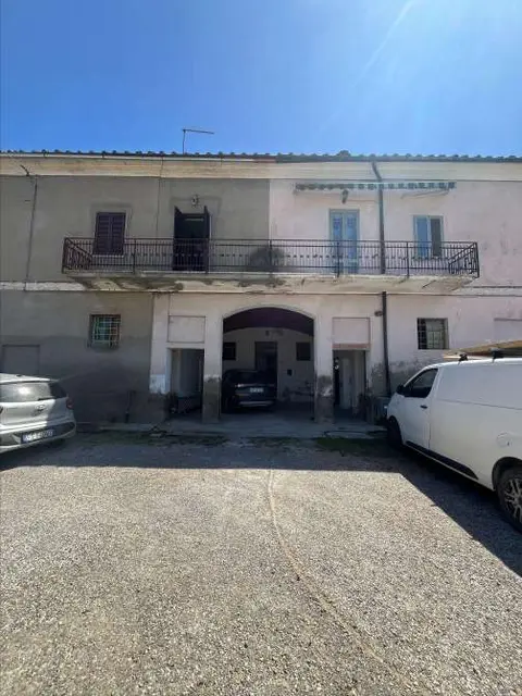 Strada Provinciale 326 di Rapolano n. 155, Montepulciano, (Siena)