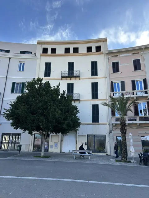 Emiciclo Garibaldi 22, Sassari, (Sassari)