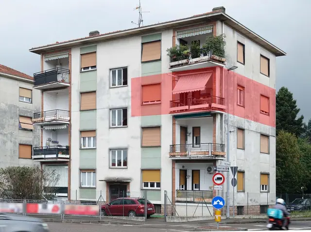 Via ROSSINI 2, Tradate, (Varese)