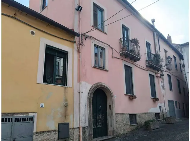 Localita' Curti, via Ludovico Sica 23, Giffoni Valle Piana, (Salerno)