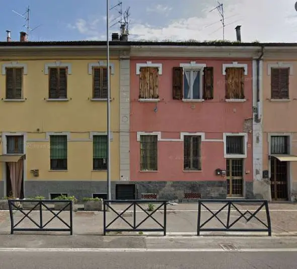Via IV Novembre 145, Soresina, (Cremona)