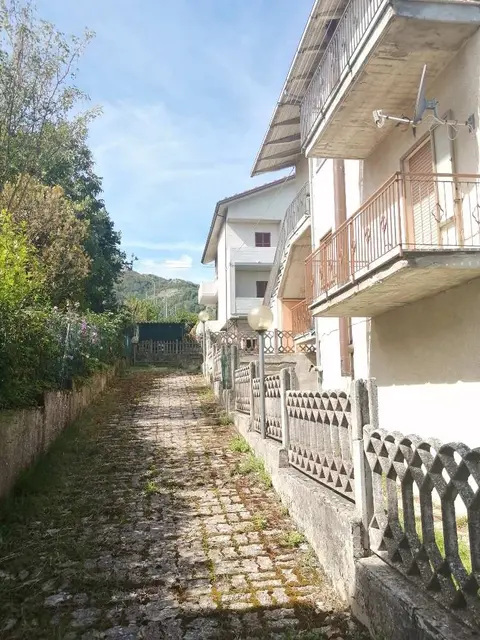 Via della Pradella 24, Serra Sant'Abbondio, (Pesaro e Urbino)