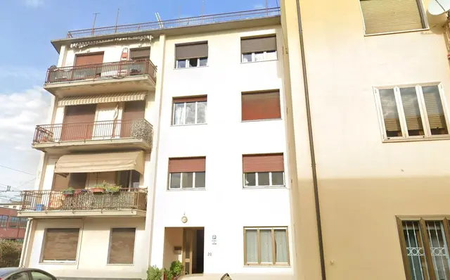 Via M. Panconi 26, Prato, (Prato)