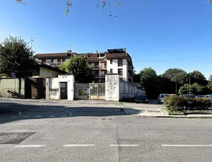 Via Architetti Gabriele e Francesco Dattaro 1/C, Cremona, (Cremona)