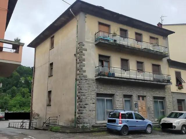 Viale Baccarini 14, Marradi, (Firenze)