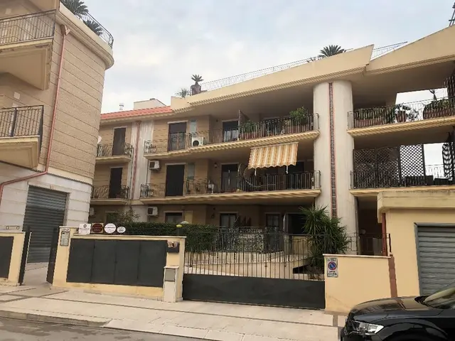 Viale Aldo Moro, 134, Apricena, (Foggia)