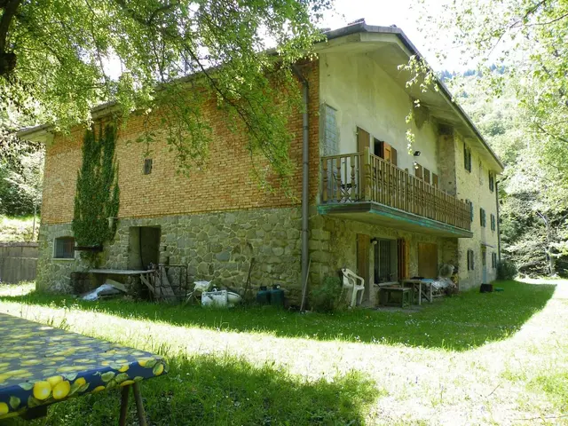 via Caduti di Cà Berna, 1/T, Lizzano in Belvedere, (Bologna)