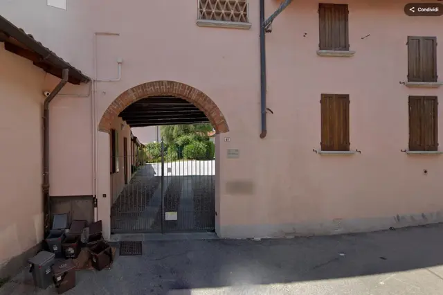 Via Volta 61, Lipomo, (Como)